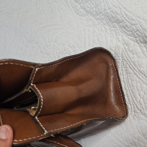 Luxury Boutique Description — Patricia Nash Map-Print Leather Shoulder Bag - Picture 3 of 10